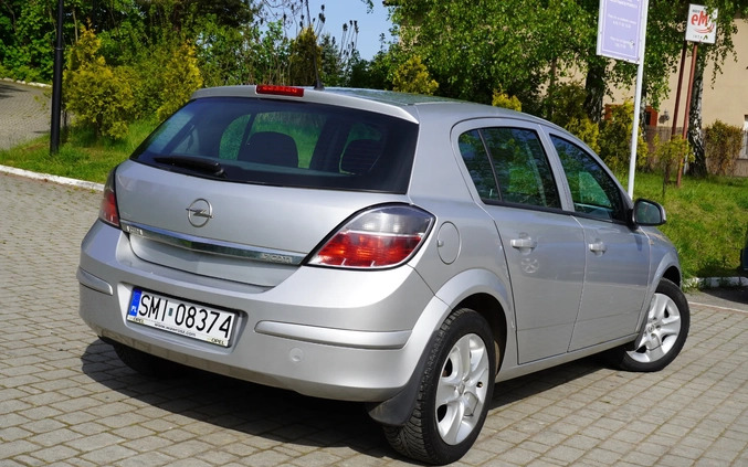 Opel Astra cena 9999 przebieg: 341000, rok produkcji 2010 z Katowice małe 631